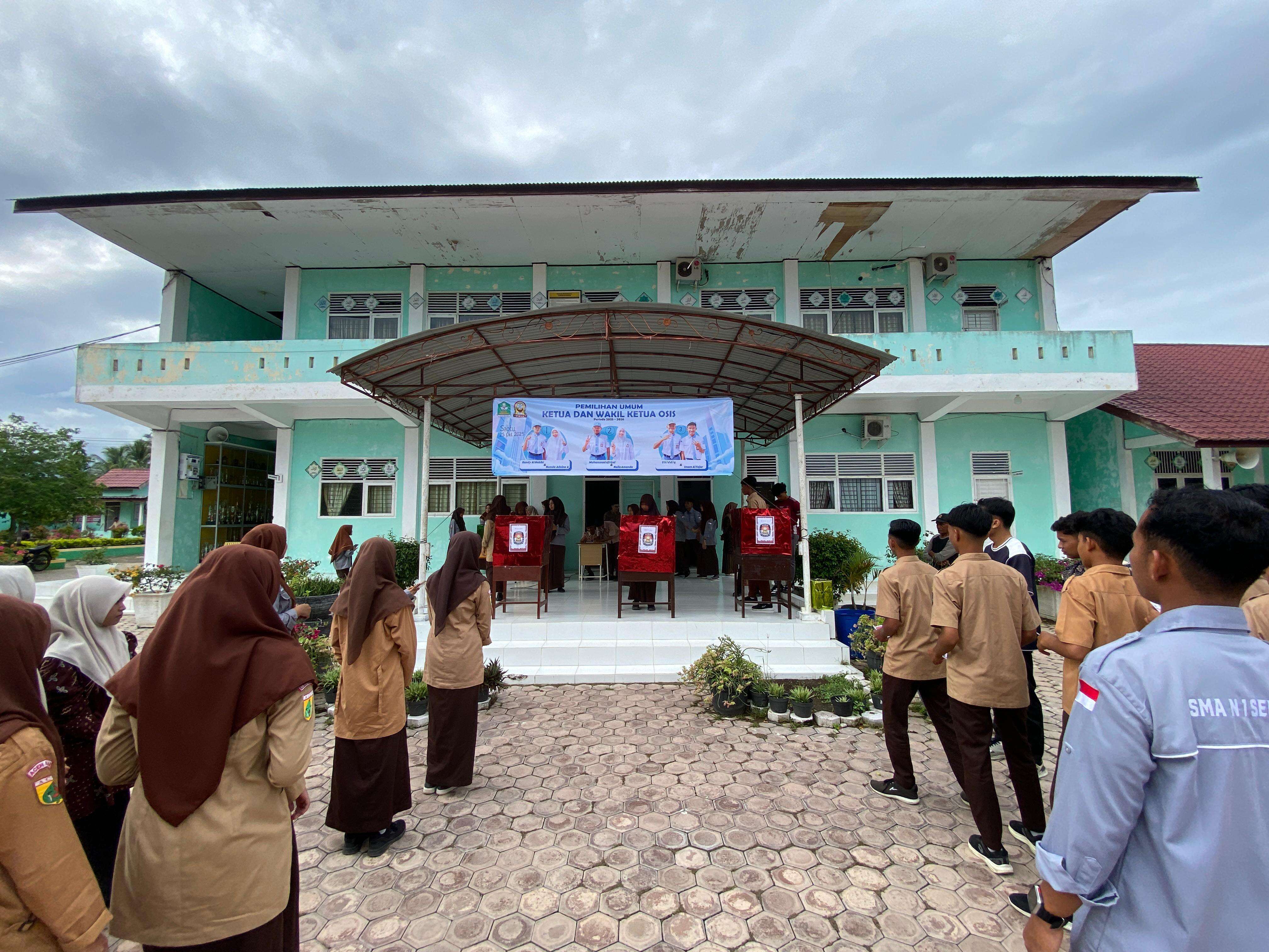 Pemilihan OSIS SMA Negeri 1 Seulimeum Tahun 2025